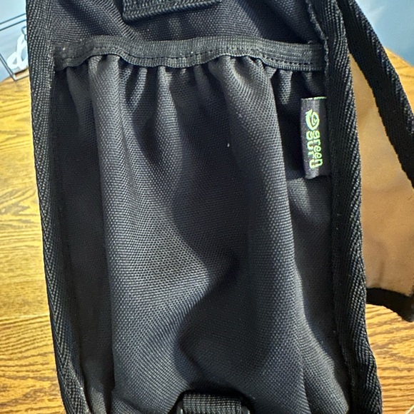 Green Guru Messenger bag made from recycled material - Picture 7 of 10